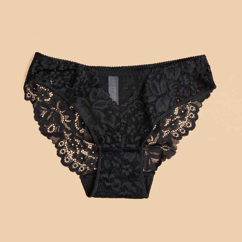 Upbra black underwear